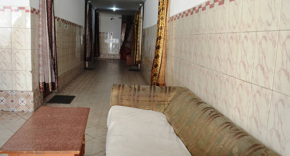 New Sharma Hotel, Lucknow 4